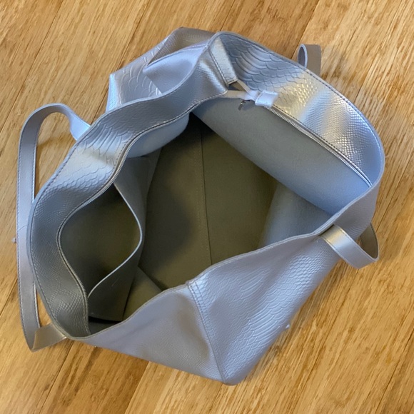 Bath & Body Works | NWT Snakeskin Tote - Picture 3 of 3